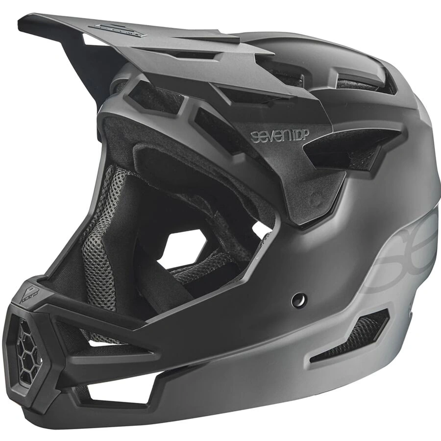 7 protection project .23 abs helmet