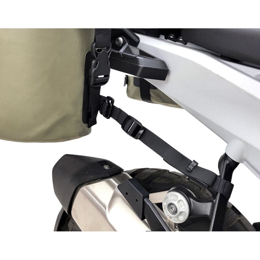 dryspec d20 rigid core dry saddlebags 3.0 7 dryspec d20 rigid core dry saddlebags 3.0