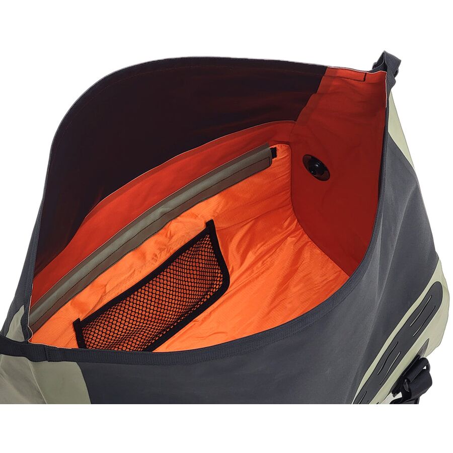 dryspec d38 rigid core dry bag 3.0 6 dryspec d38 rigid core dry bag 3.0