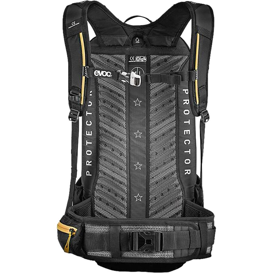 evoc fr trail blackline protector hydration pack 3 evoc fr trail blackline protector hydration pack