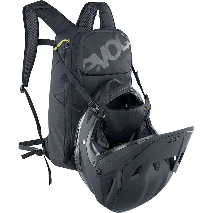evoc ride 8l backpack + 2l bladder 6 evoc ride 8l backpack + 2l bladder