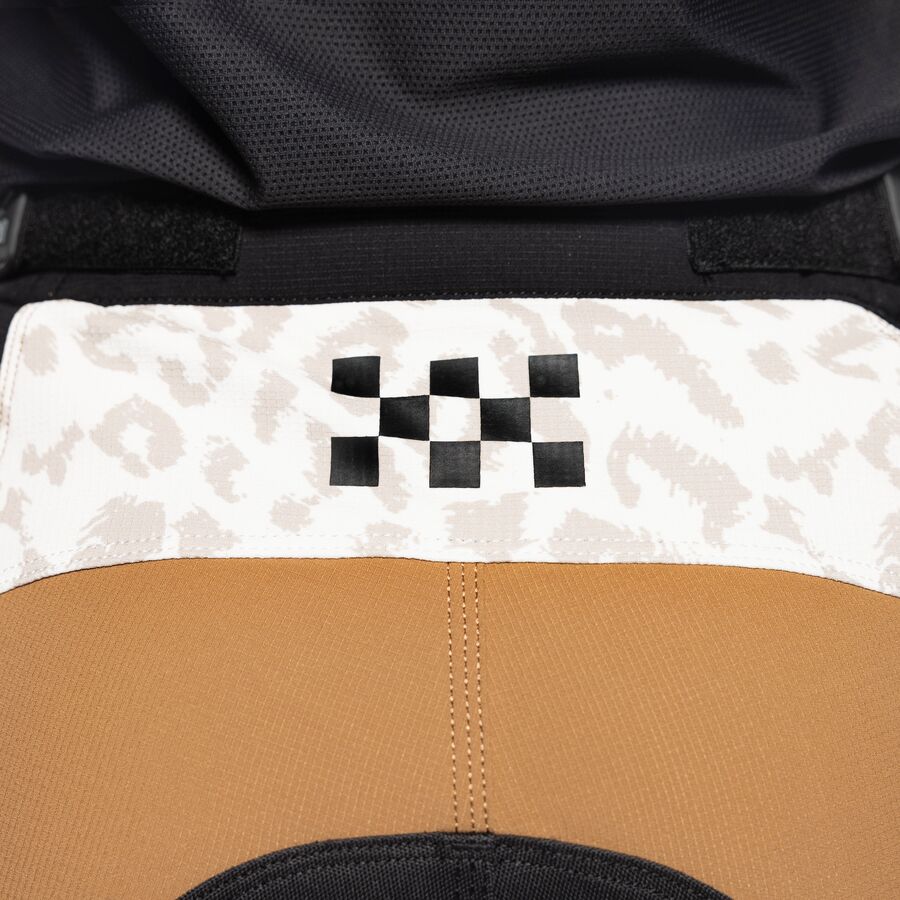 fasthouse 2024 girl's elrod pants - stay golden 8 fasthouse 2024 girl's elrod pants - stay golden